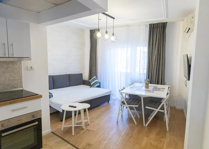 Moise House - Kosher Aparthotel