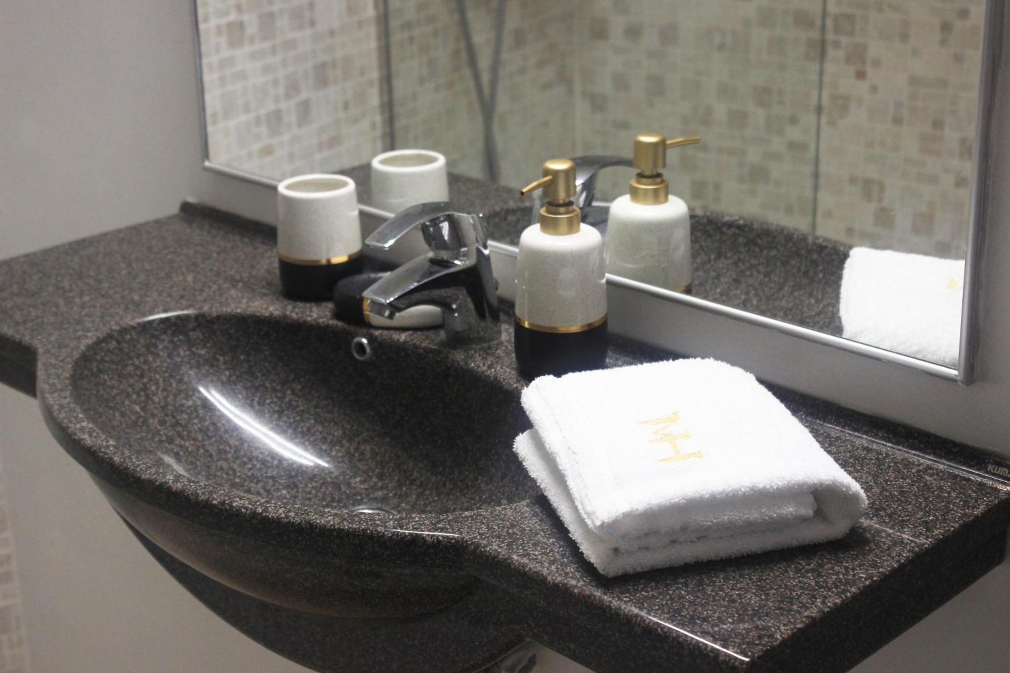 Moise House - Kosher Apartment 3*