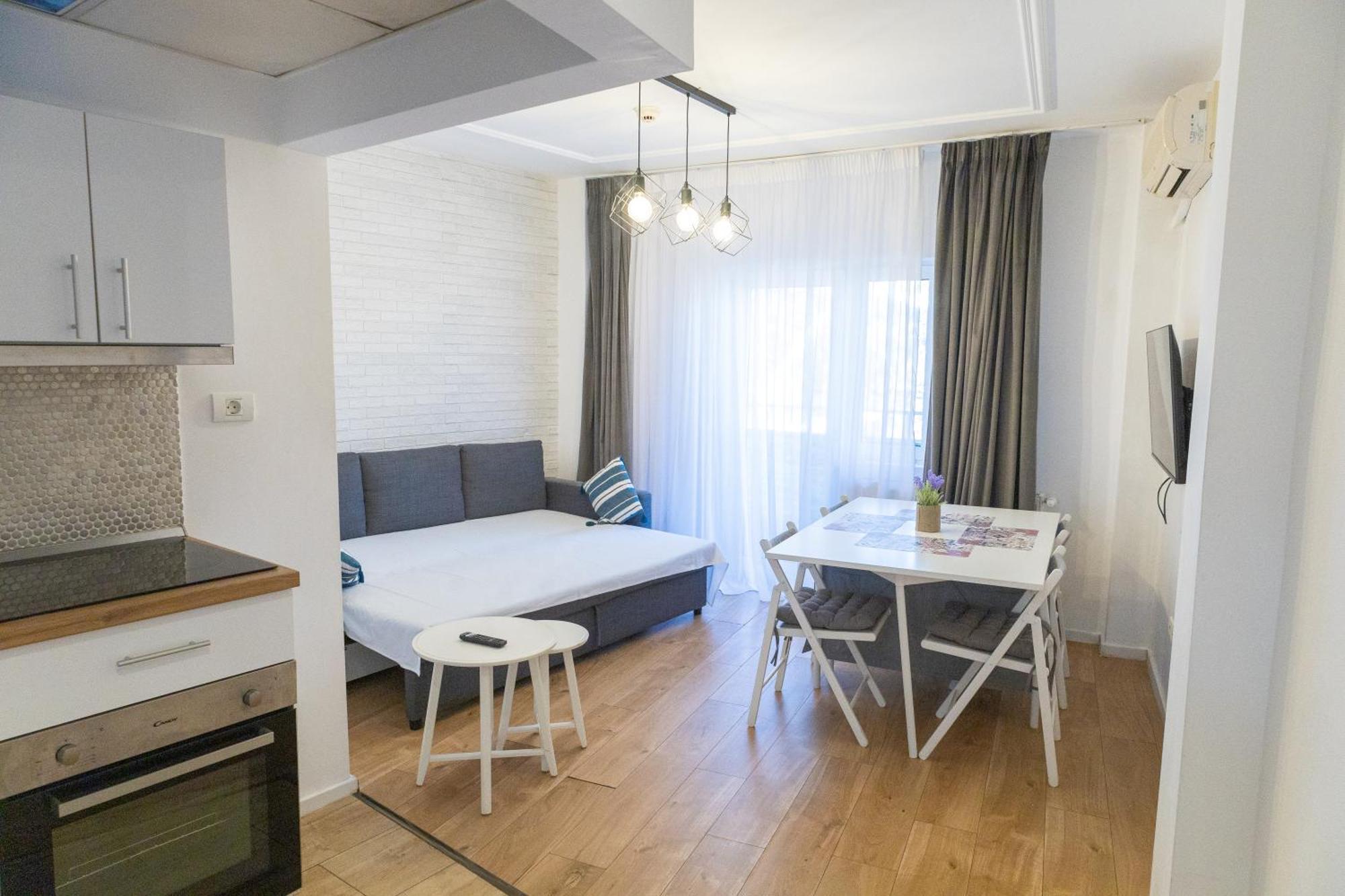 Moise House - Kosher Apartment Bucharest